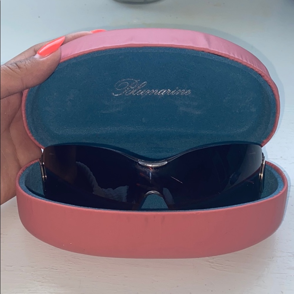 BLUMARINE sunglasses